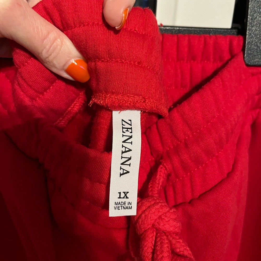 Zenana red joggers - Picture 3 of 4